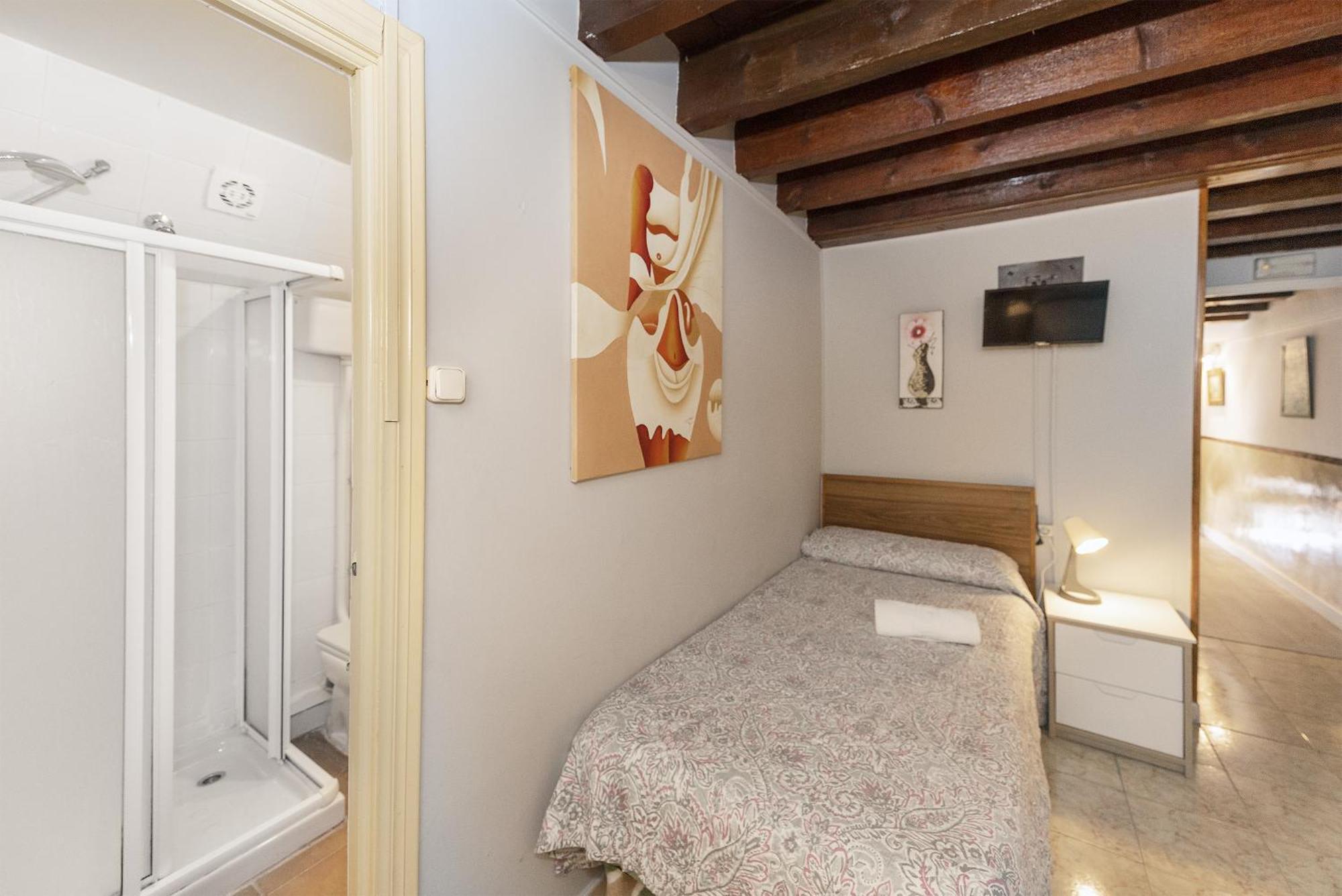 Pension Riosol Sevilla Exterior foto